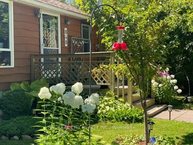 Photo 1 of 848 Crescent Beach Road NW, Georgina, Historic Lakeshore Communities — HOMEH