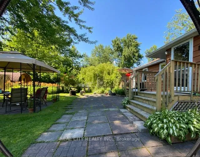 Photo 16 of 848 Crescent Beach Road NW, Georgina, Historic Lakeshore Communities — HOMEH