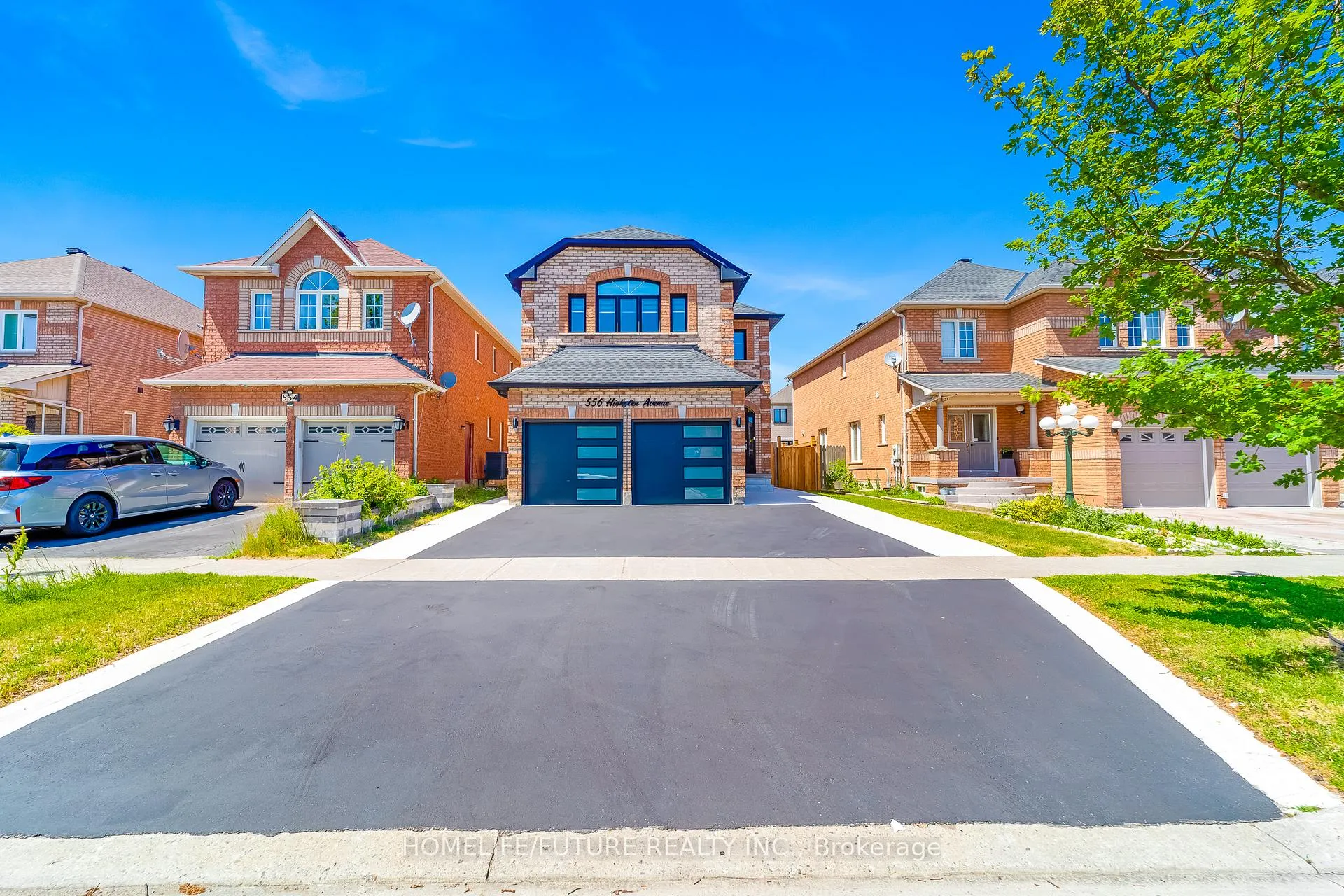 Photo 1 of 556 Highglen Avenue, Markham, Middlefield — HOMEH