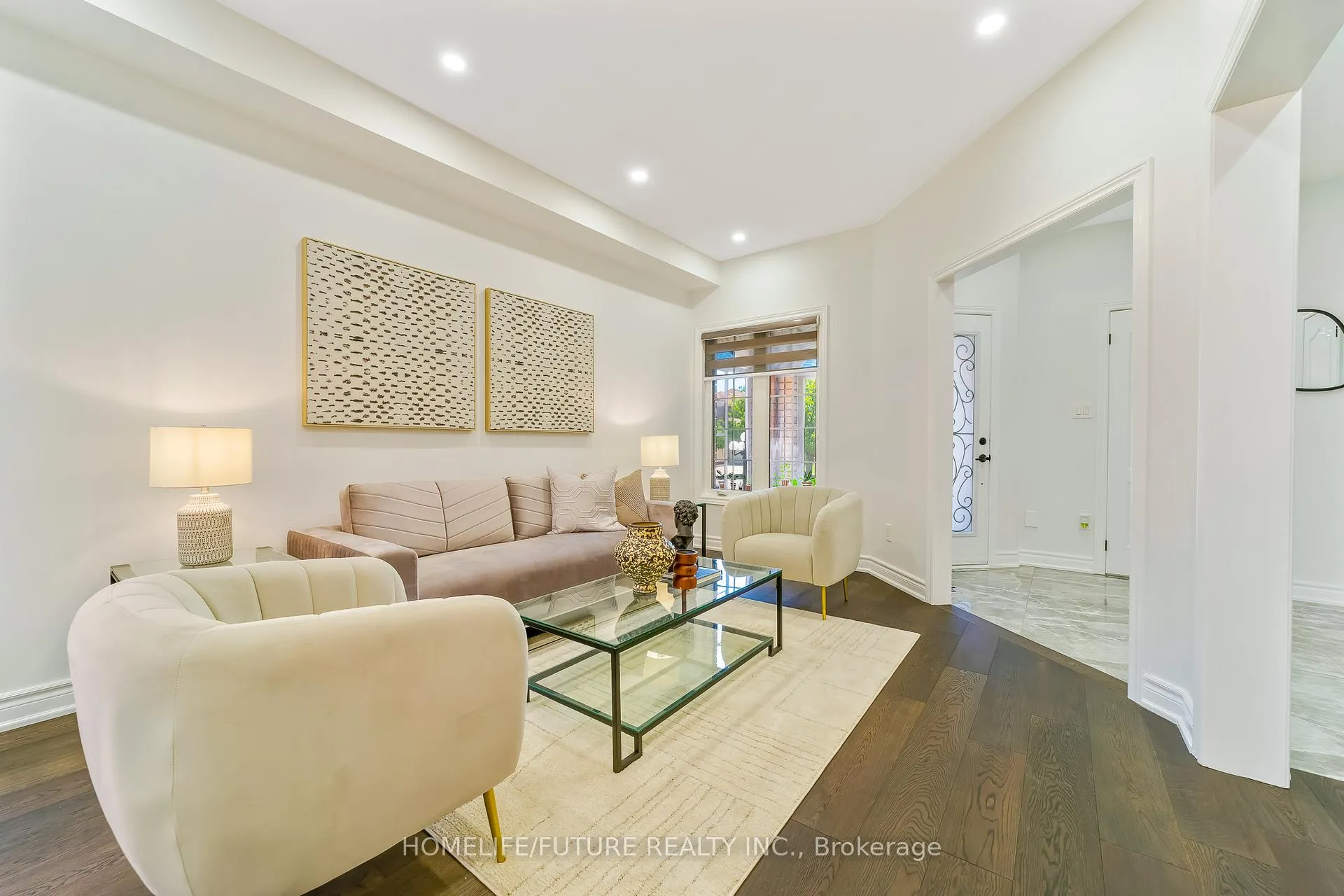 Photo 9 of 556 Highglen Avenue, Markham, Middlefield — HOMEH