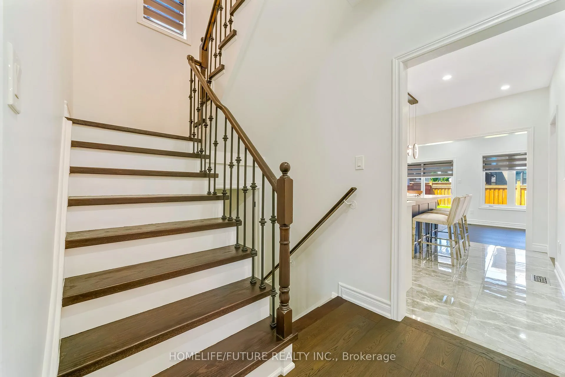 Photo 20 of 556 Highglen Avenue, Markham, Middlefield — HOMEH