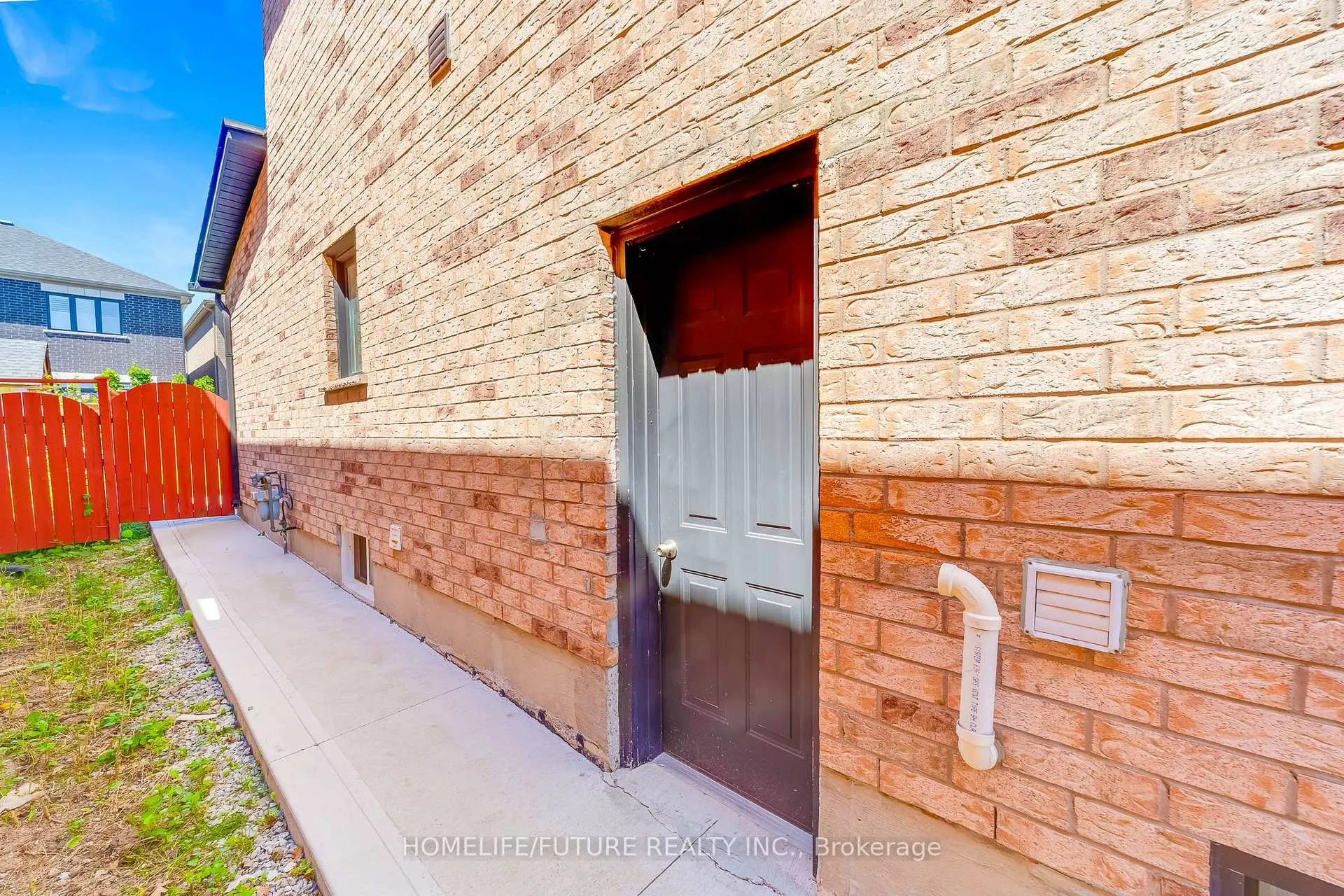 Photo 35 of 556 Highglen Avenue, Markham, Middlefield — HOMEH
