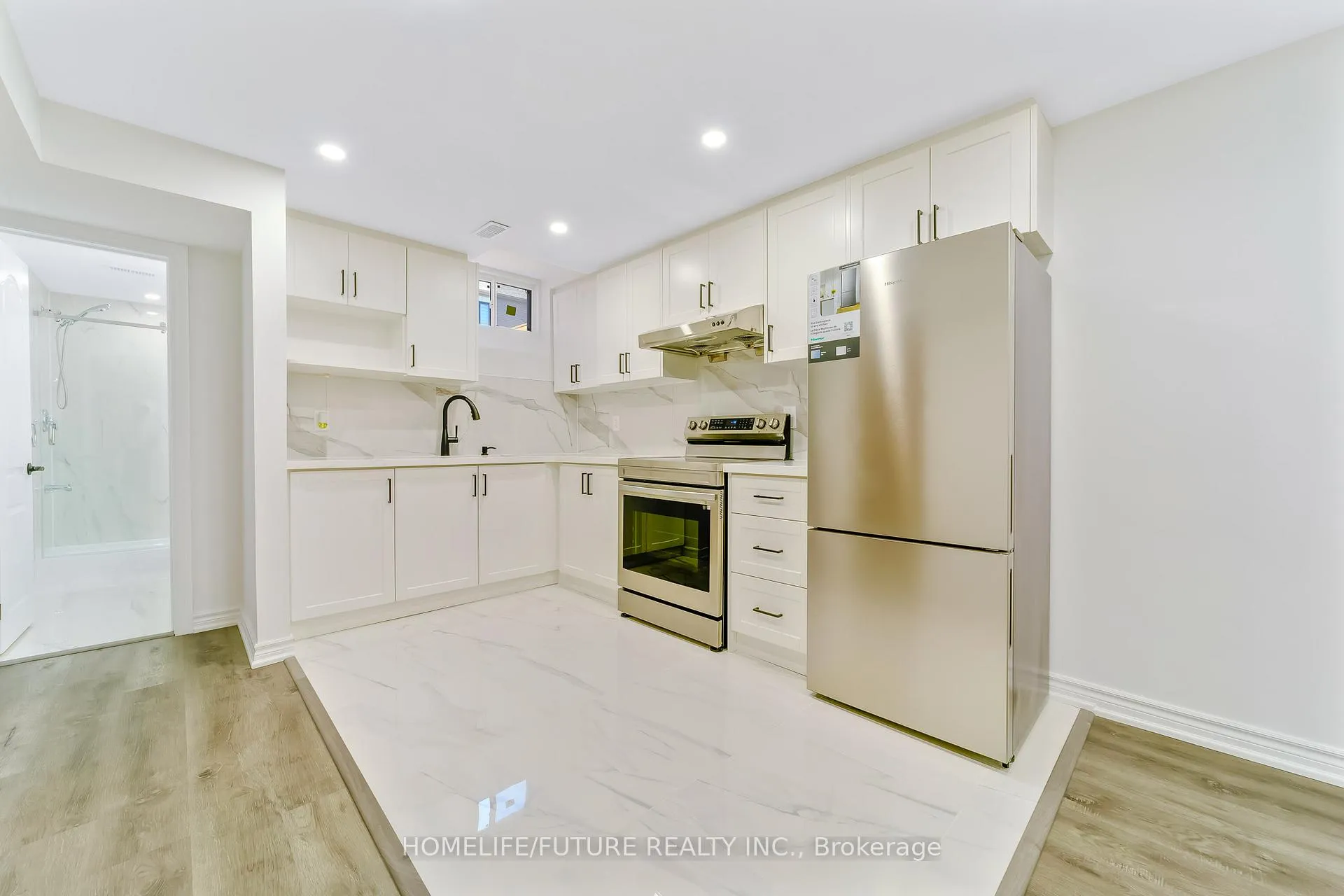 Photo 38 of 556 Highglen Avenue, Markham, Middlefield — HOMEH