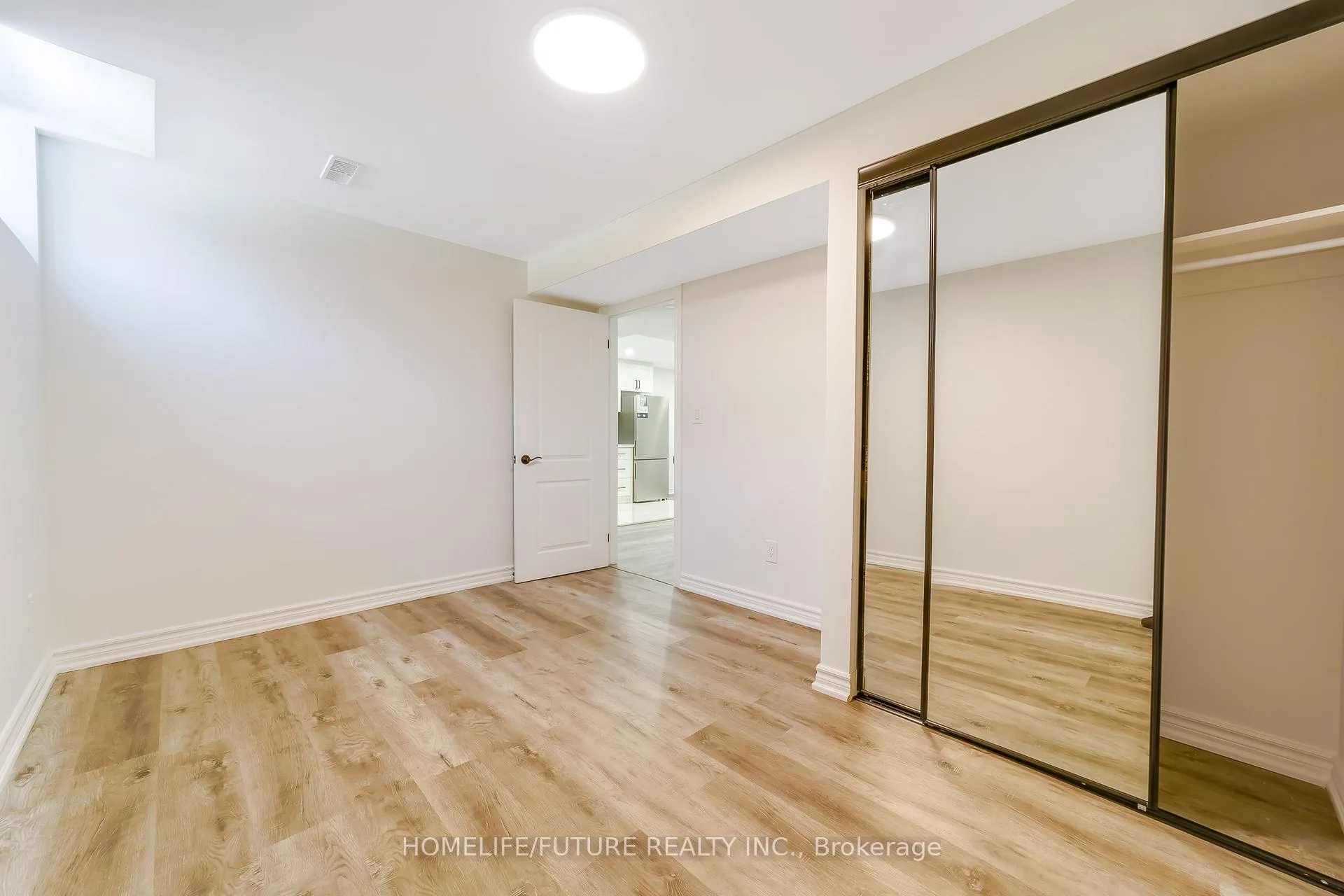 Photo 40 of 556 Highglen Avenue, Markham, Middlefield — HOMEH