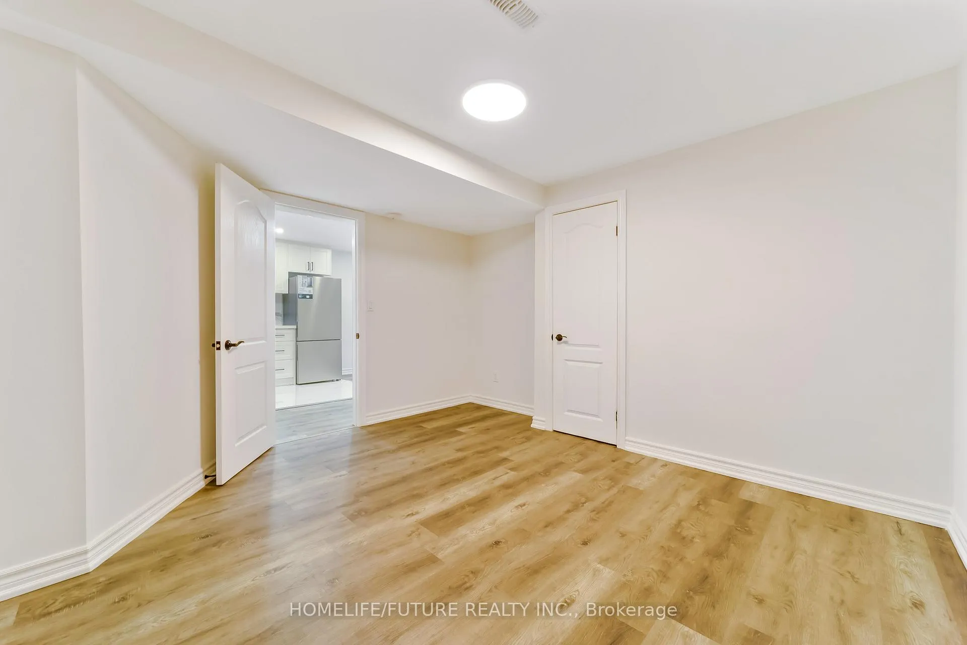 Photo 42 of 556 Highglen Avenue, Markham, Middlefield — HOMEH
