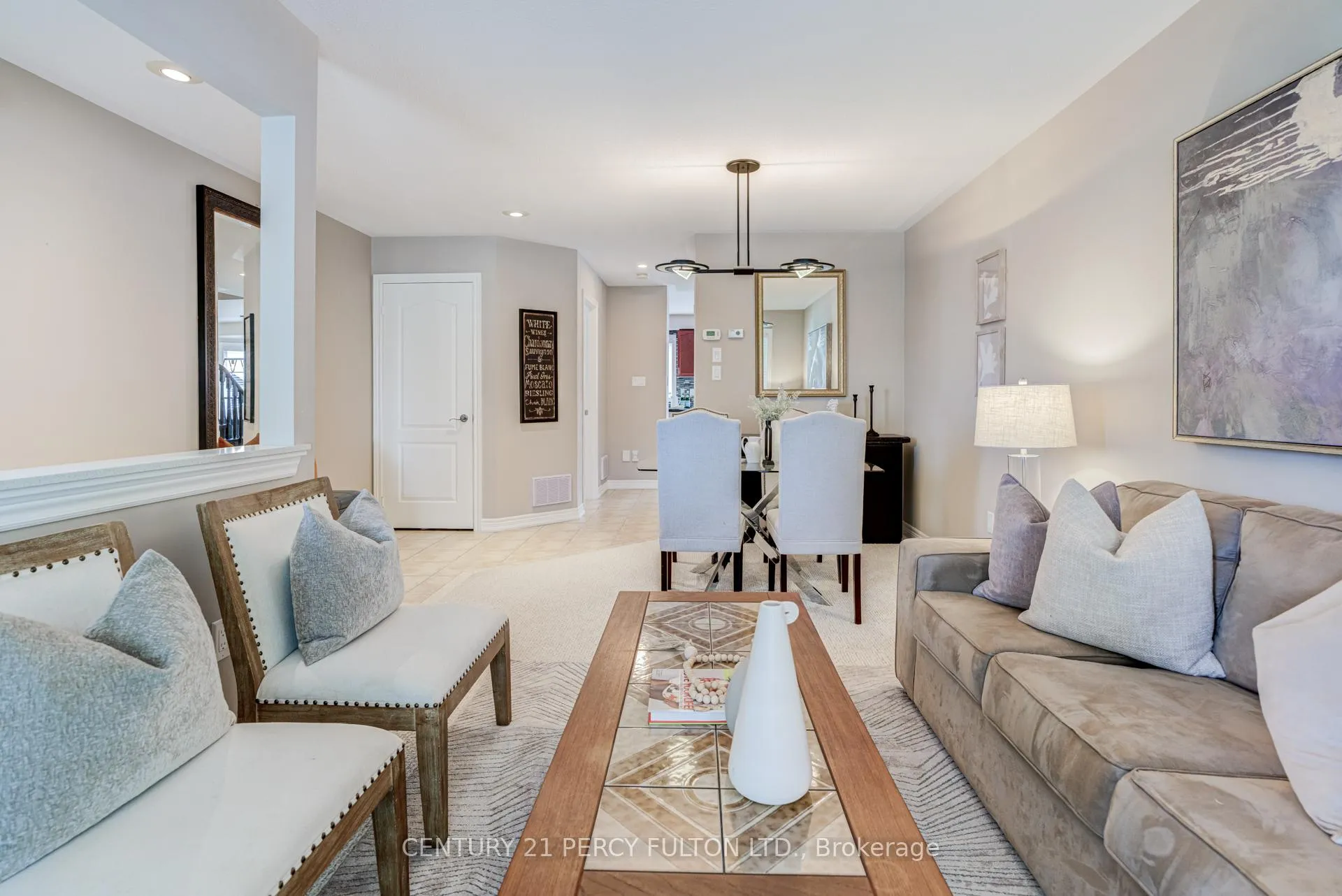 Photo 5 of 4 Taverner Crescent, Ajax, Northwest Ajax — HOMEH
