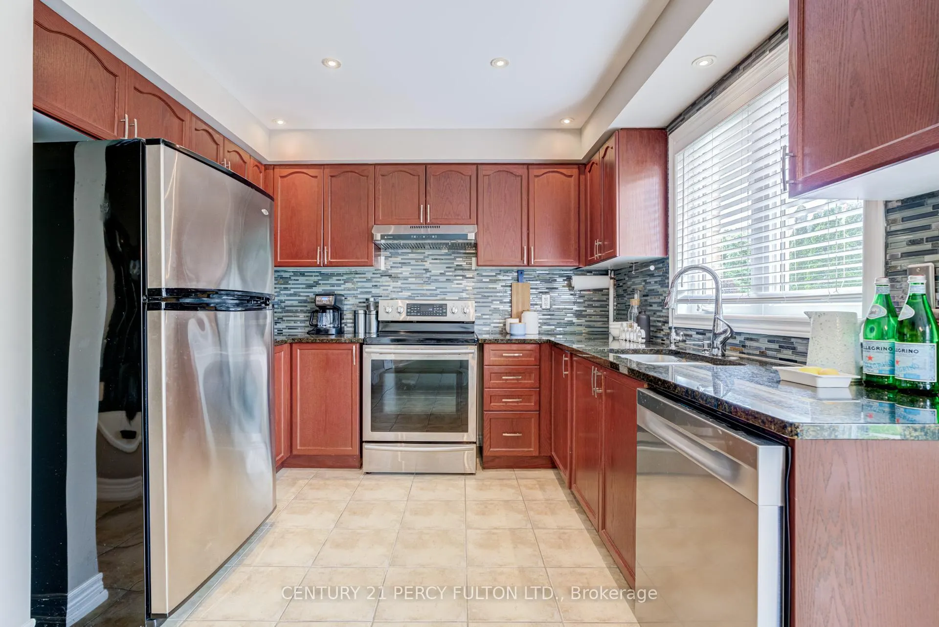 Photo 14 of 4 Taverner Crescent, Ajax, Northwest Ajax — HOMEH