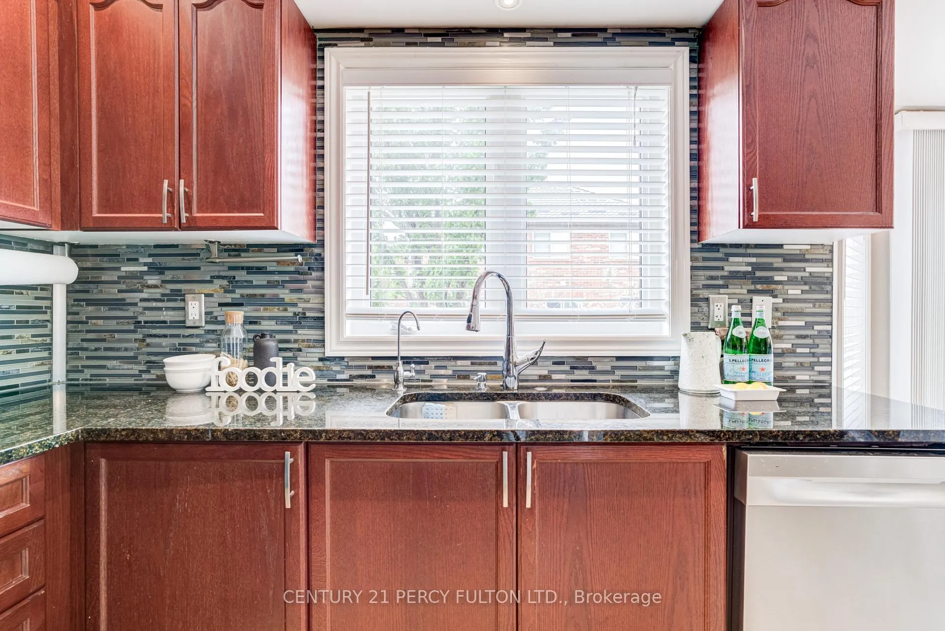 Photo 16 of 4 Taverner Crescent, Ajax, Northwest Ajax — HOMEH