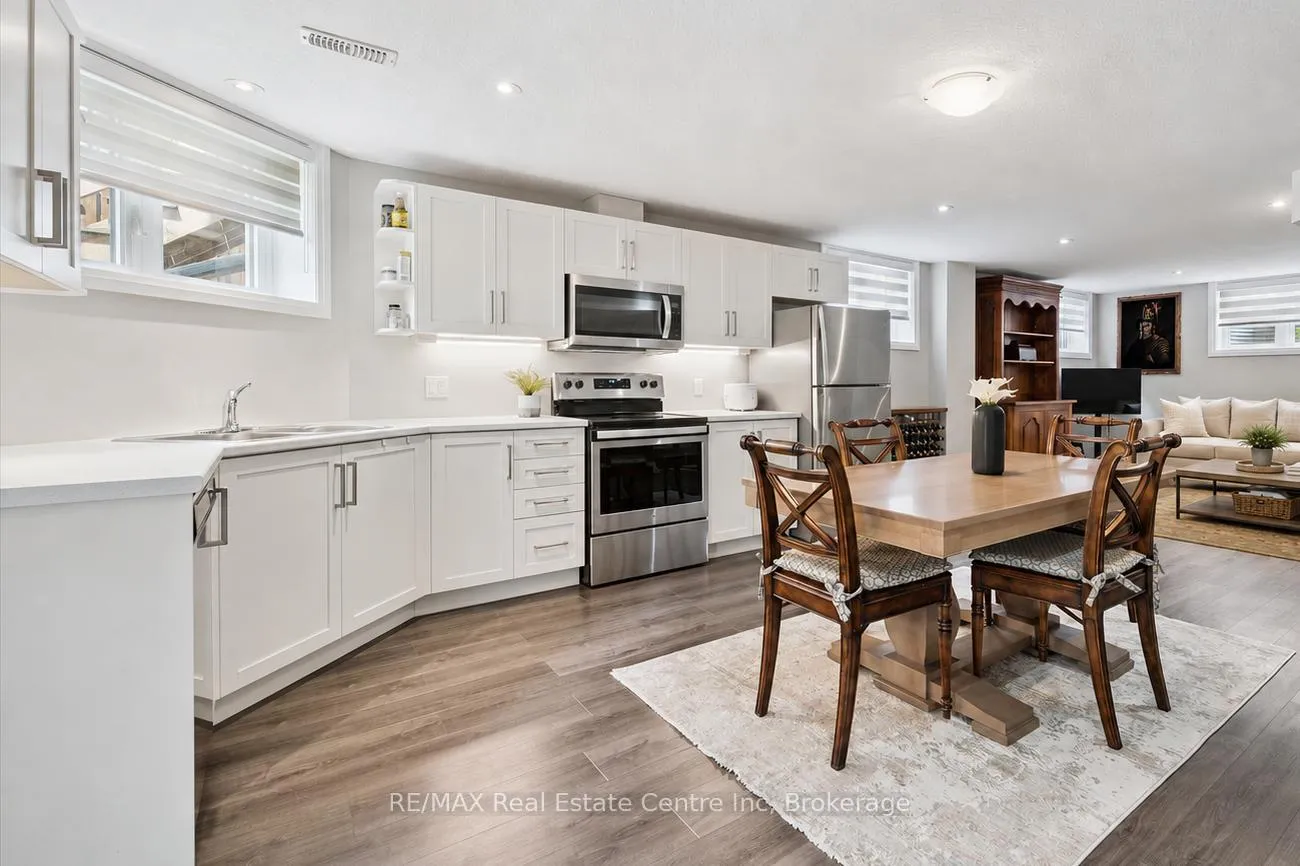 Photo 20 of 10 Craighead Drive, Centre Wellington, Fergus — HOMEH