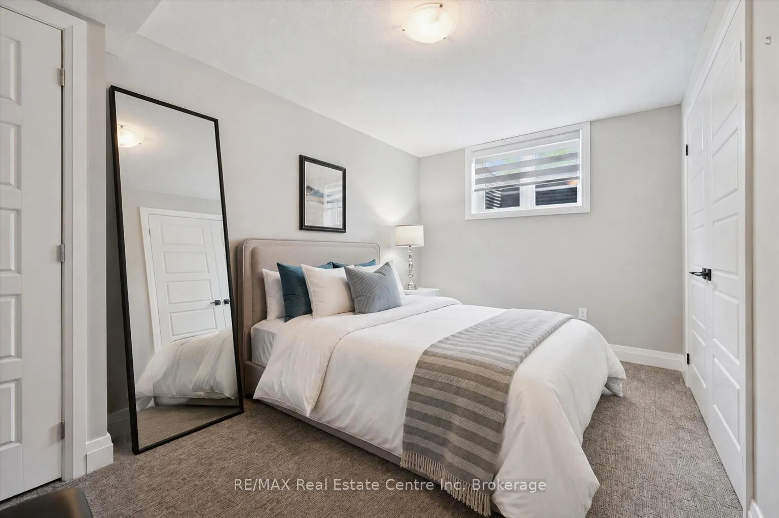 Photo 25 of 10 Craighead Drive, Centre Wellington, Fergus — HOMEH