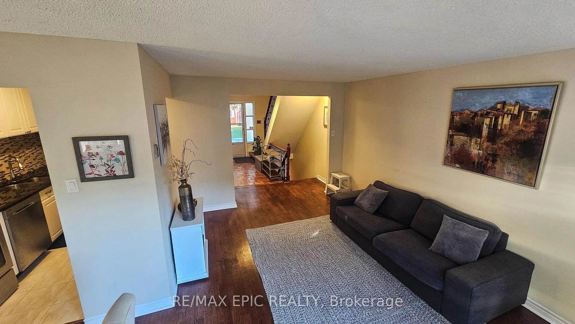 Photo 4 of Unit 385, 8 Reith Way, Markham, Aileen-Willowbrook — HOMEH