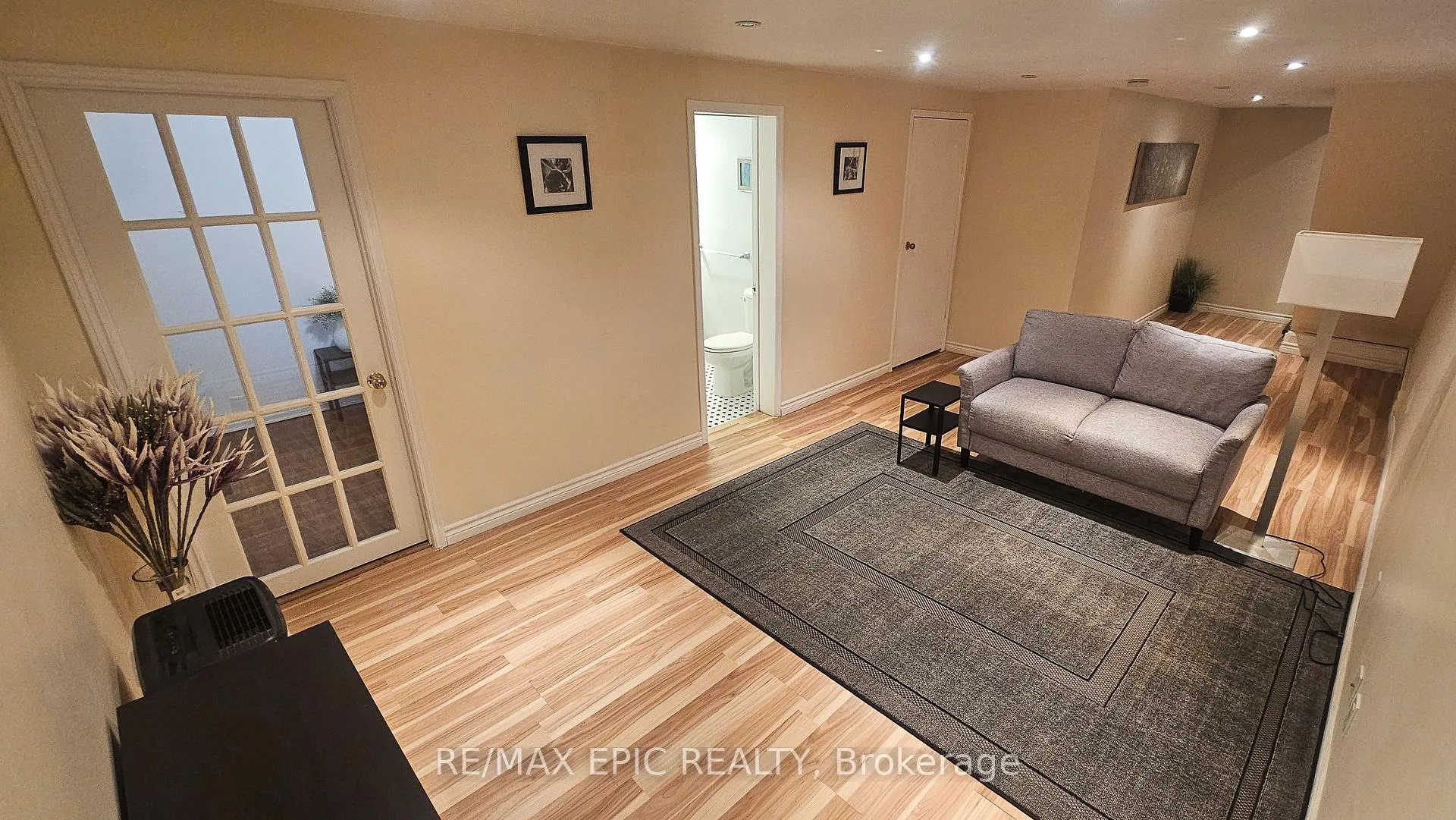 Photo 16 of Unit 385, 8 Reith Way, Markham, Aileen-Willowbrook — HOMEH