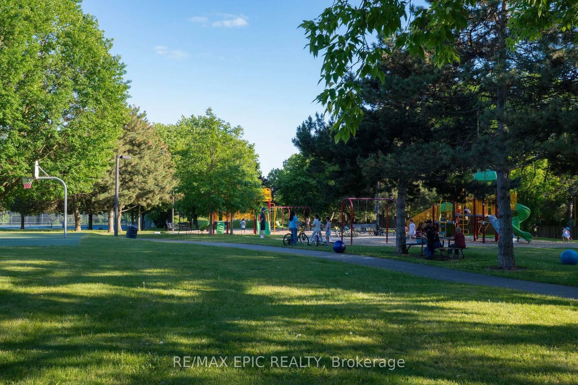 Photo 21 of Unit 385, 8 Reith Way, Markham, Aileen-Willowbrook — HOMEH