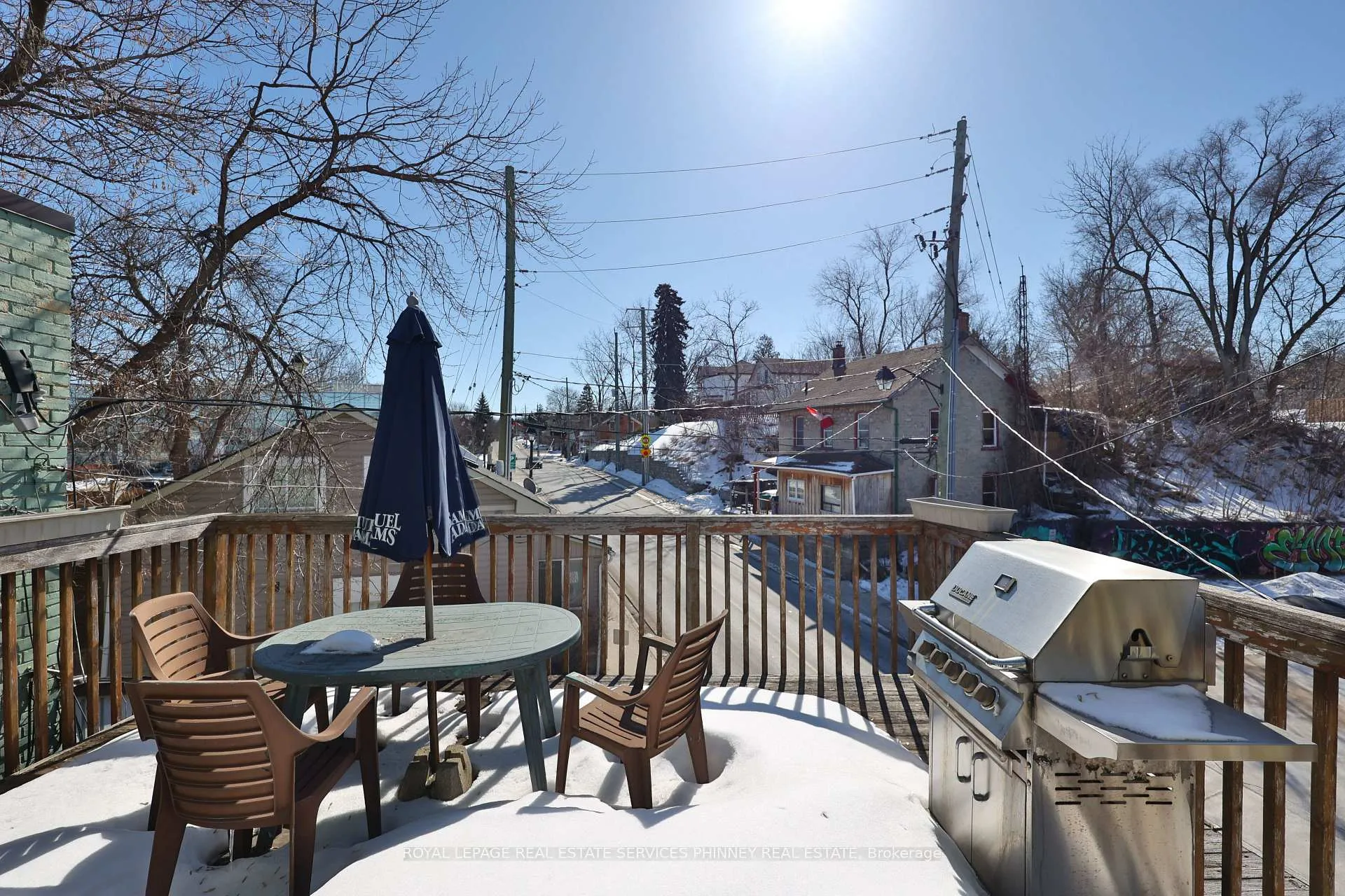Photo 23 of 2 Queen Street E, Cambridge, East Galt — HOMEH