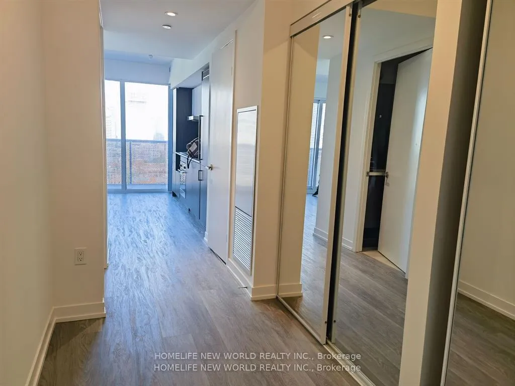 Photo 2 of Unit 2601, 55 Cooper Street, Toronto, Waterfront Communities — HOMEH