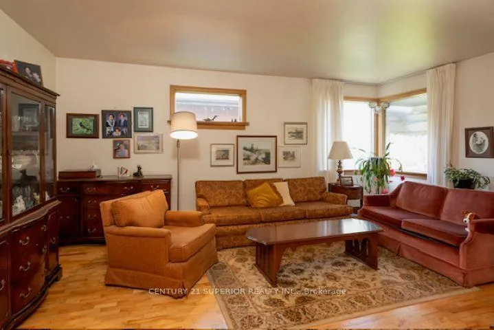 Photo 2 of 834 Syndicate Ave N, Thunder Bay, McKeller Park — HOMEH