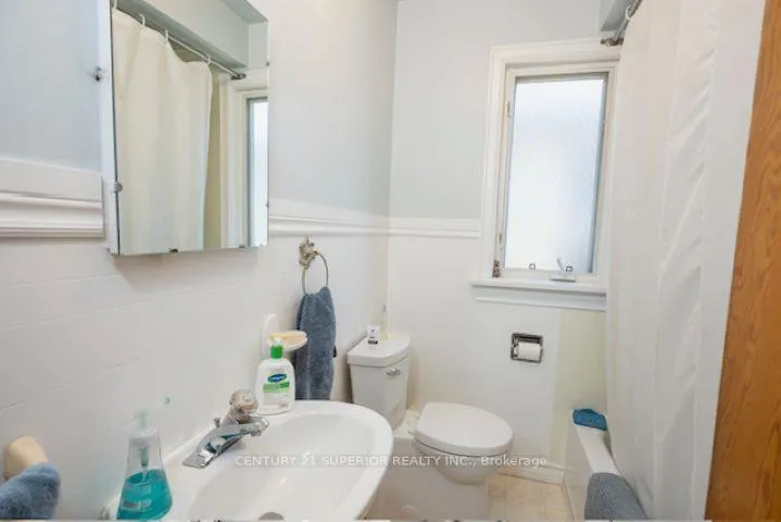 Photo 14 of 834 Syndicate Ave N, Thunder Bay, McKeller Park — HOMEH