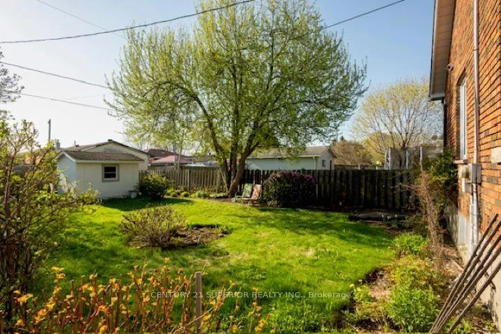 Photo 25 of 834 Syndicate Ave N, Thunder Bay, McKeller Park — HOMEH