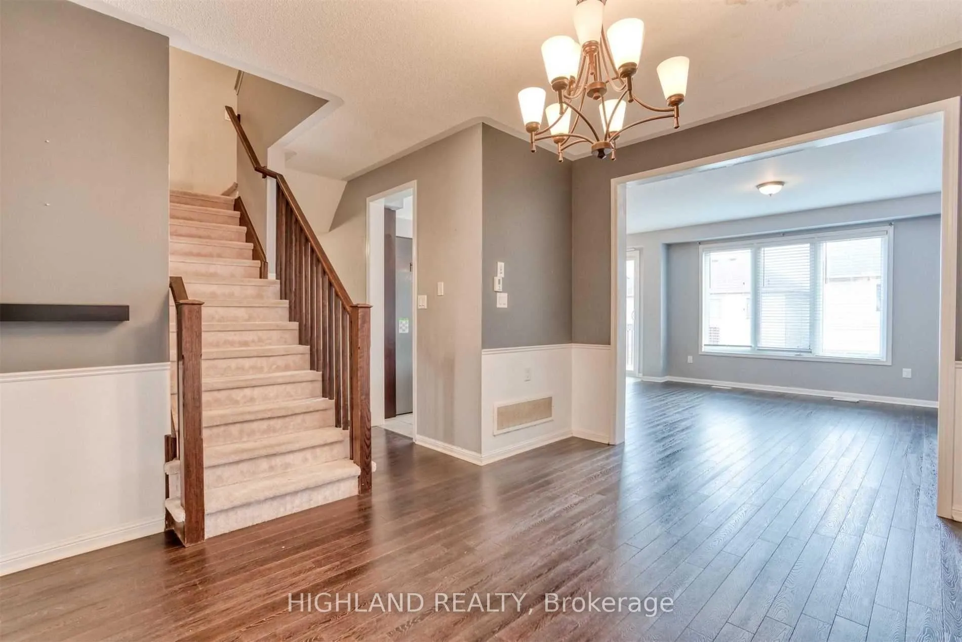 Photo 10 of 268 Ruhl Drive, Milton, Willmott — HOMEH