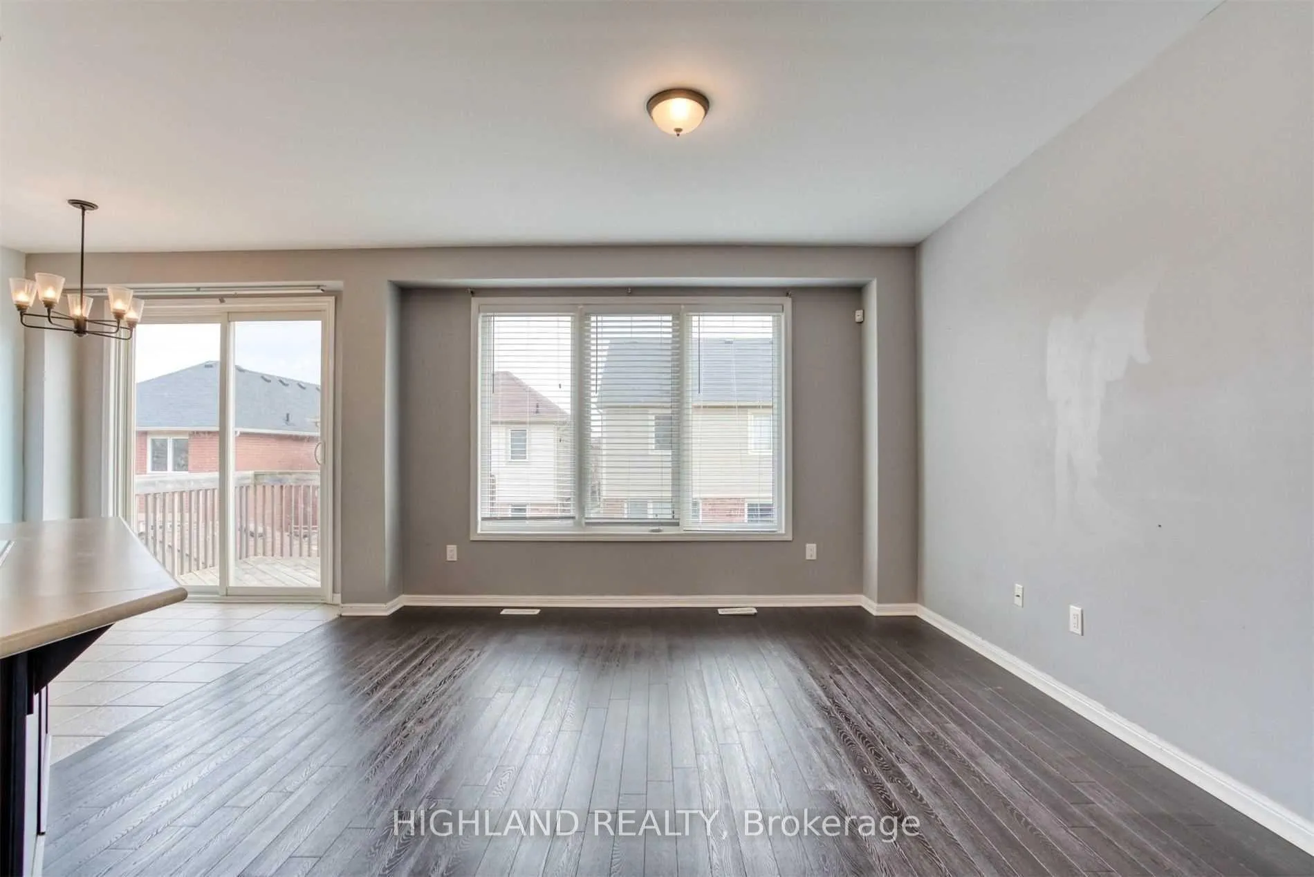 Photo 18 of 268 Ruhl Drive, Milton, Willmott — HOMEH