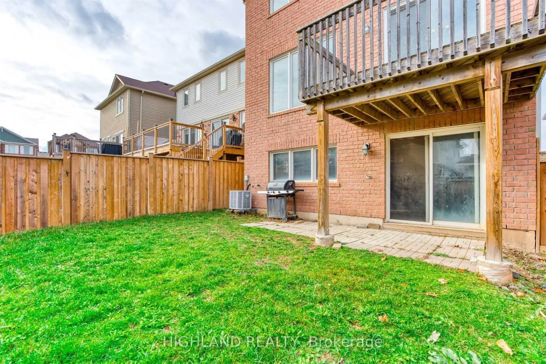 Photo 44 of 268 Ruhl Drive, Milton, Willmott — HOMEH