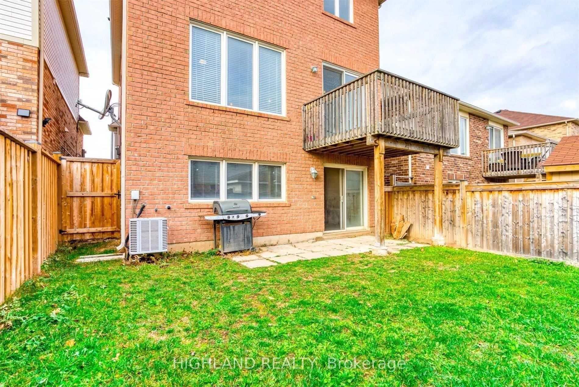 Photo 46 of 268 Ruhl Drive, Milton, Willmott — HOMEH