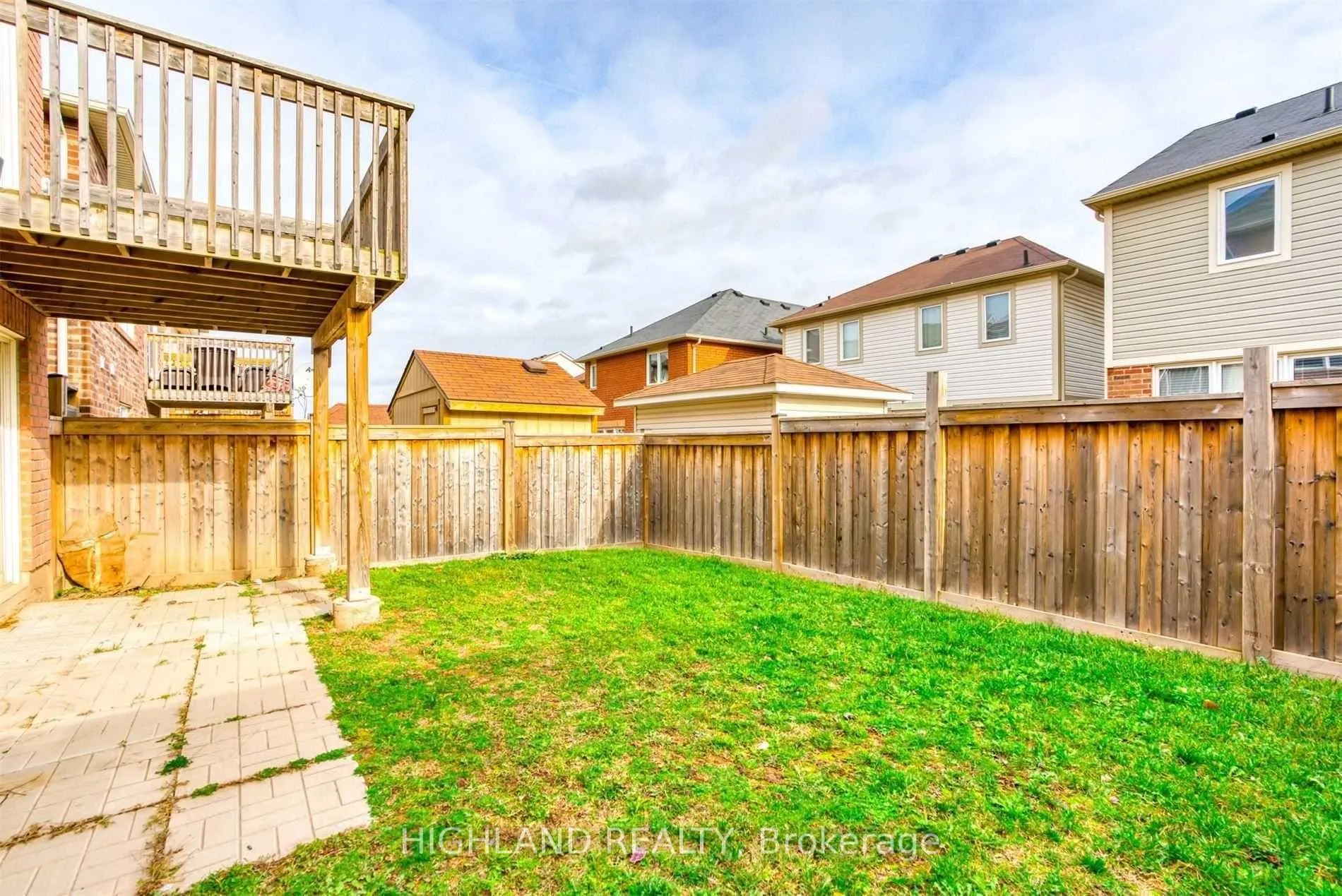 Photo 48 of 268 Ruhl Drive, Milton, Willmott — HOMEH