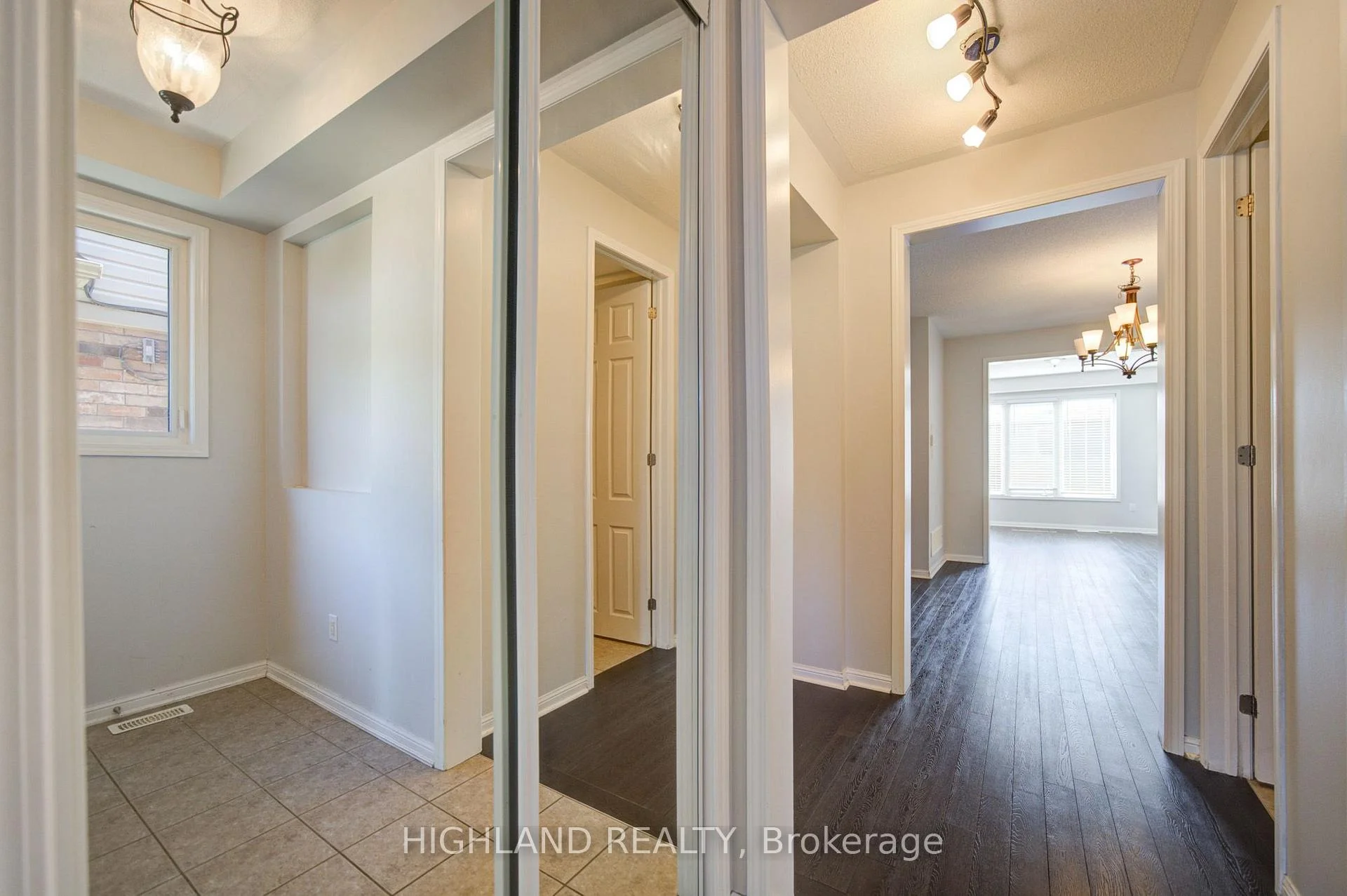 Photo 5 of 268 Ruhl Drive, Milton, Willmott — HOMEH