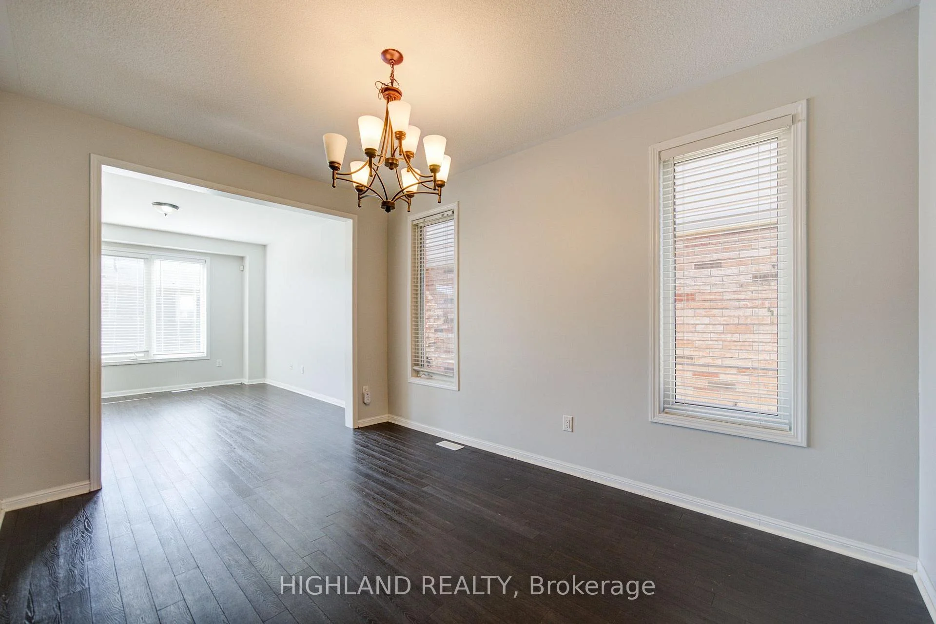 Photo 17 of 268 Ruhl Drive, Milton, Willmott — HOMEH