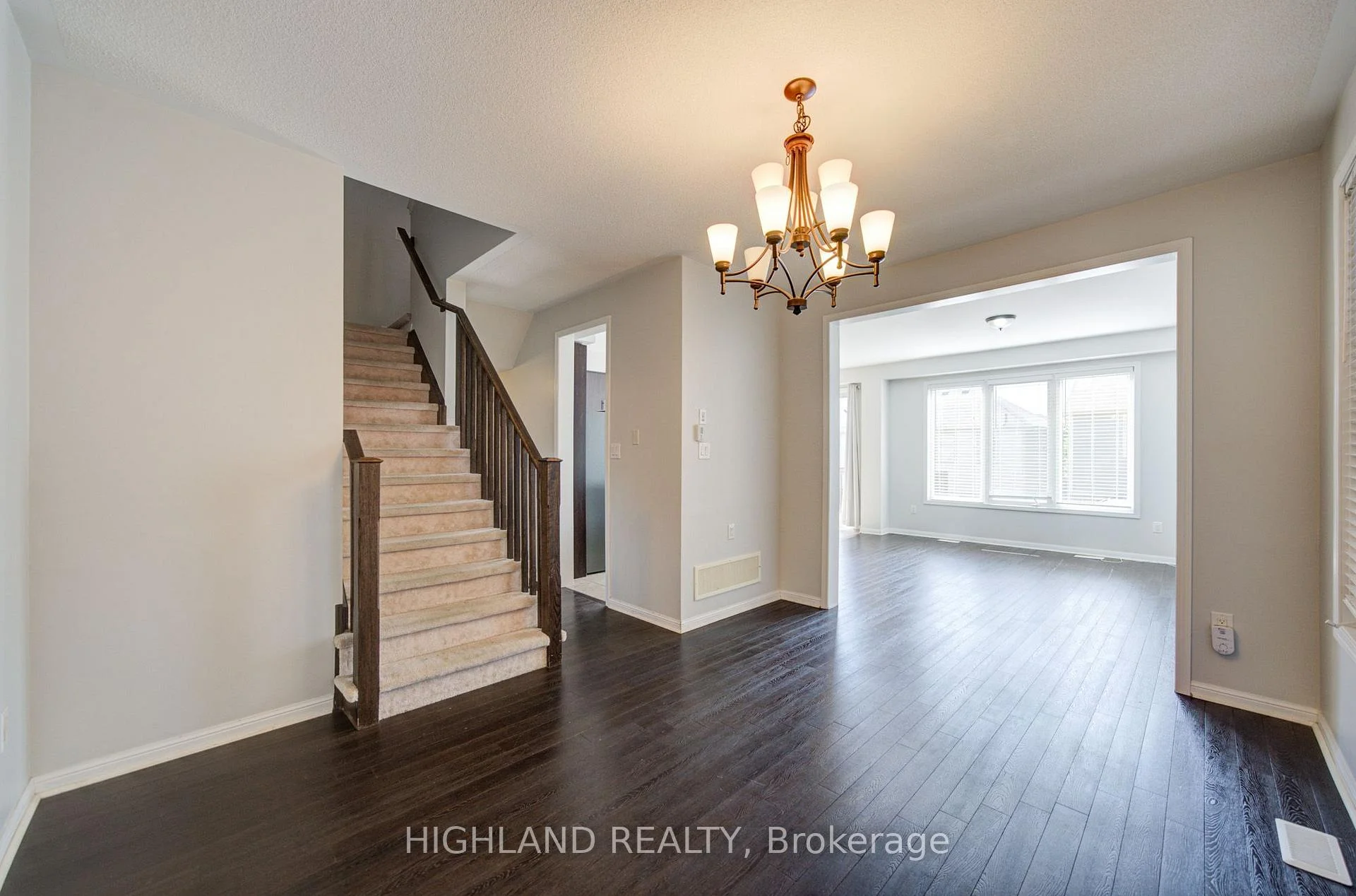 Photo 19 of 268 Ruhl Drive, Milton, Willmott — HOMEH
