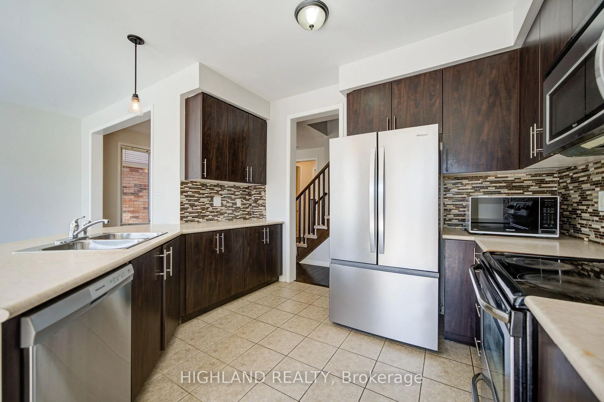 Photo 21 of 268 Ruhl Drive, Milton, Willmott — HOMEH