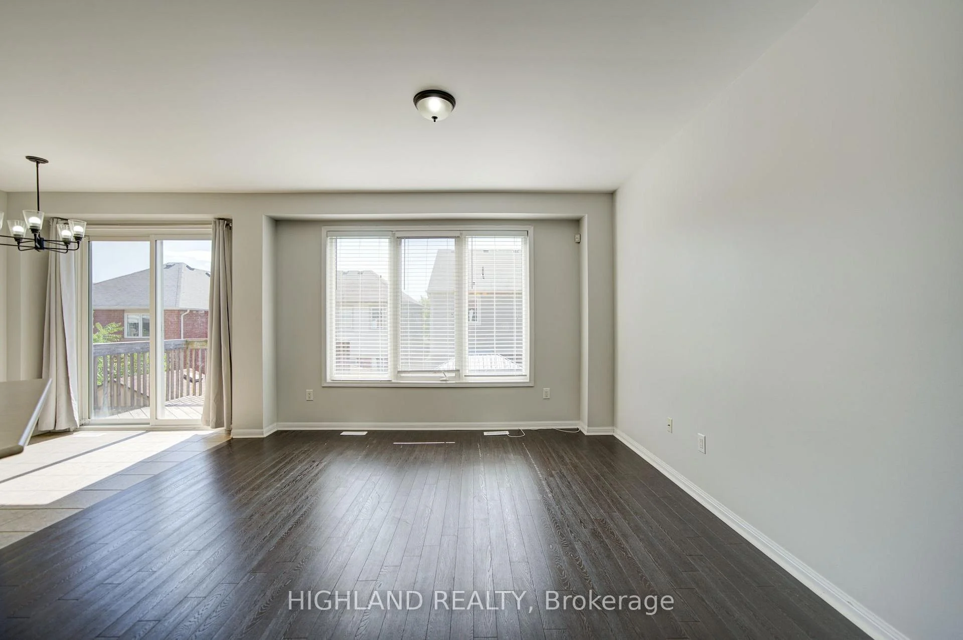 Photo 39 of 268 Ruhl Drive, Milton, Willmott — HOMEH