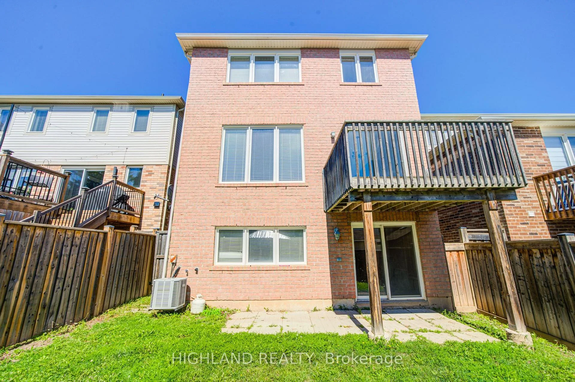 Photo 68 of 268 Ruhl Drive, Milton, Willmott — HOMEH