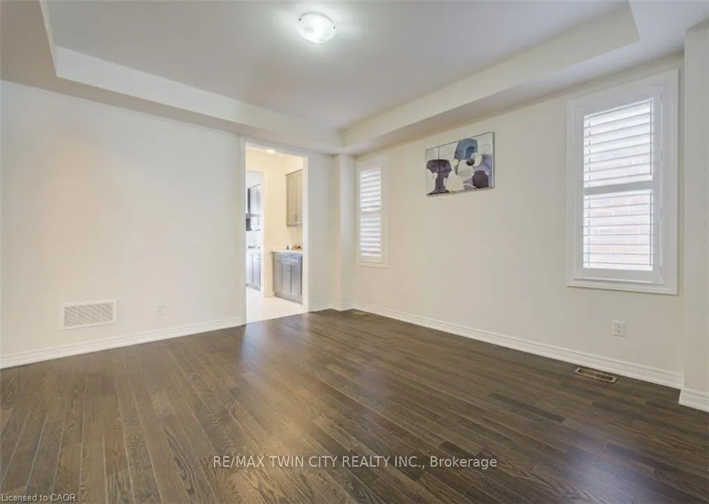 Photo 7 of 588 Beckview Crescent, Kitchener, Pioneer Park/Doon/Wyldwoods — HOMEH