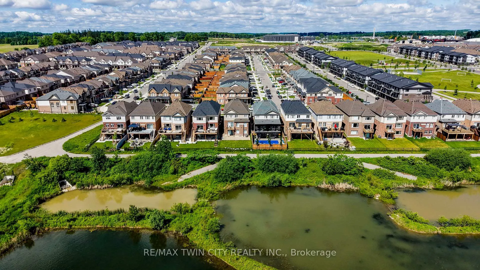 Photo 43 of 588 Beckview Crescent, Kitchener, Pioneer Park/Doon/Wyldwoods — HOMEH