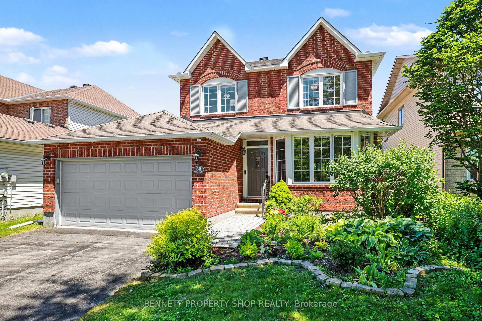 Photo 2 of 60 Apple Creek Crescent, Ottawa, Kanata - Emerald Meadows/Trailwest — HOMEH