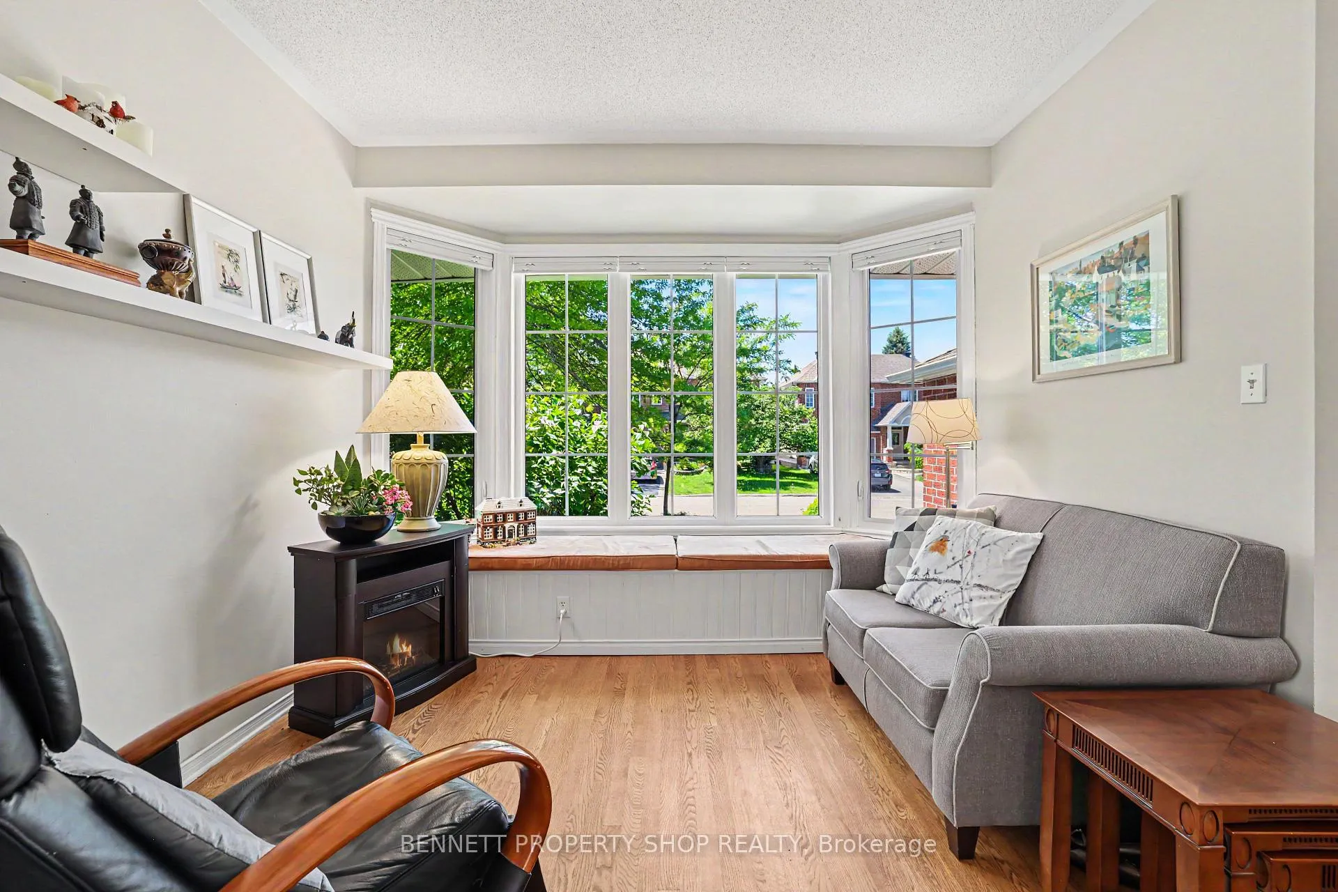 Photo 12 of 60 Apple Creek Crescent, Ottawa, Kanata - Emerald Meadows/Trailwest — HOMEH