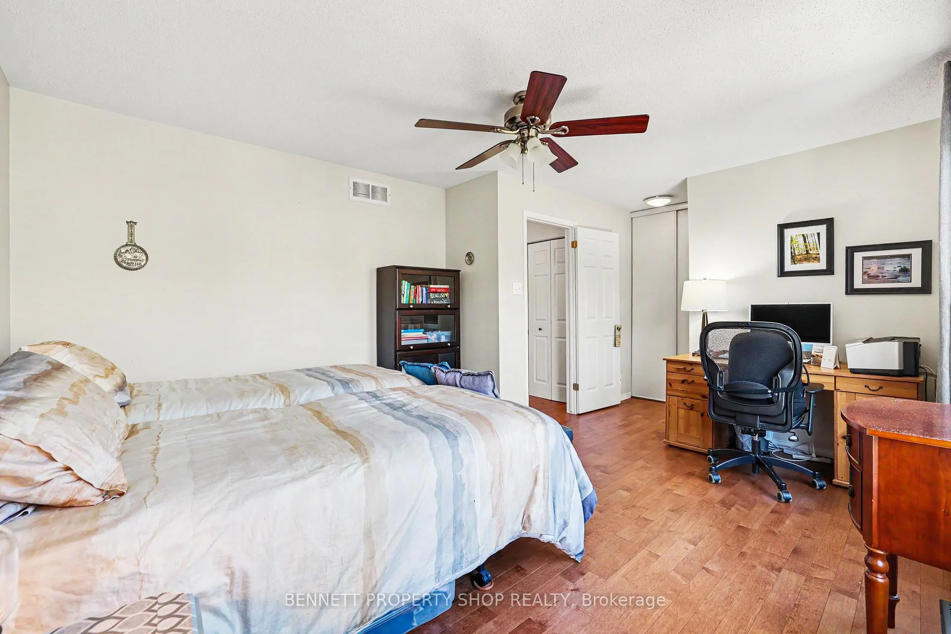 Photo 17 of 60 Apple Creek Crescent, Ottawa, Kanata - Emerald Meadows/Trailwest — HOMEH