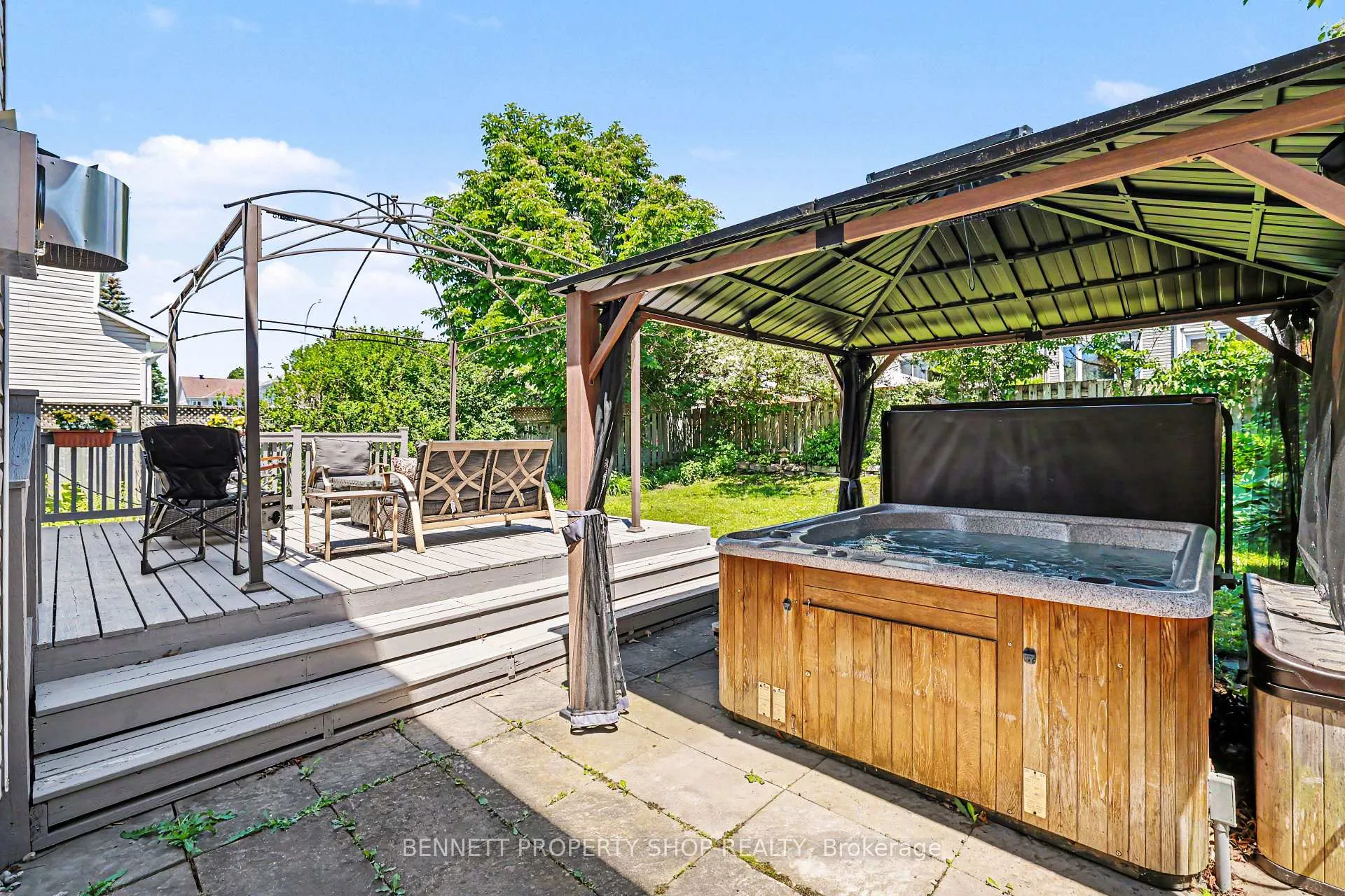 Photo 26 of 60 Apple Creek Crescent, Ottawa, Kanata - Emerald Meadows/Trailwest — HOMEH
