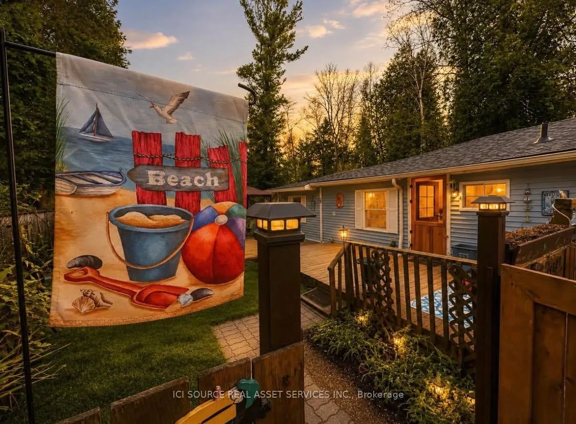 Photo 4 of 126 Pinecrest Avenue, Wasaga Beach — HOMEH