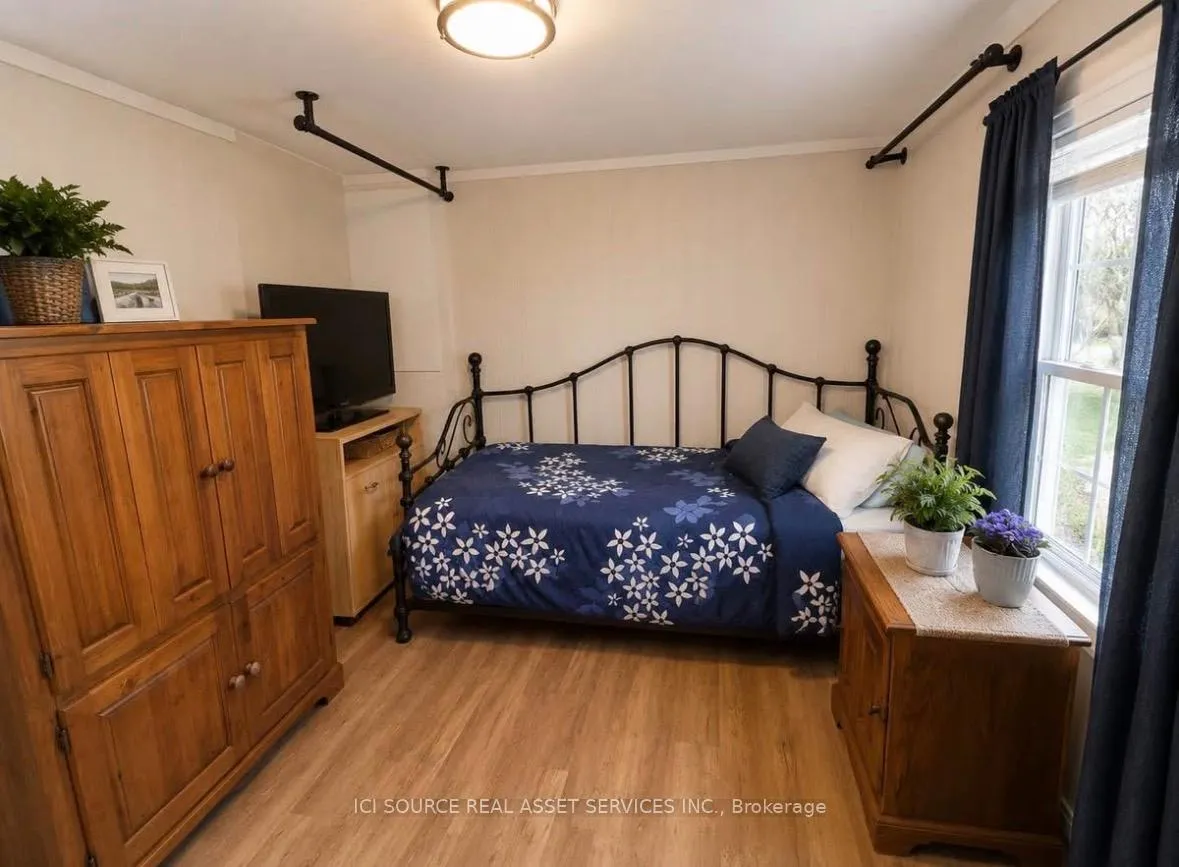 Photo 20 of 126 Pinecrest Avenue, Wasaga Beach — HOMEH