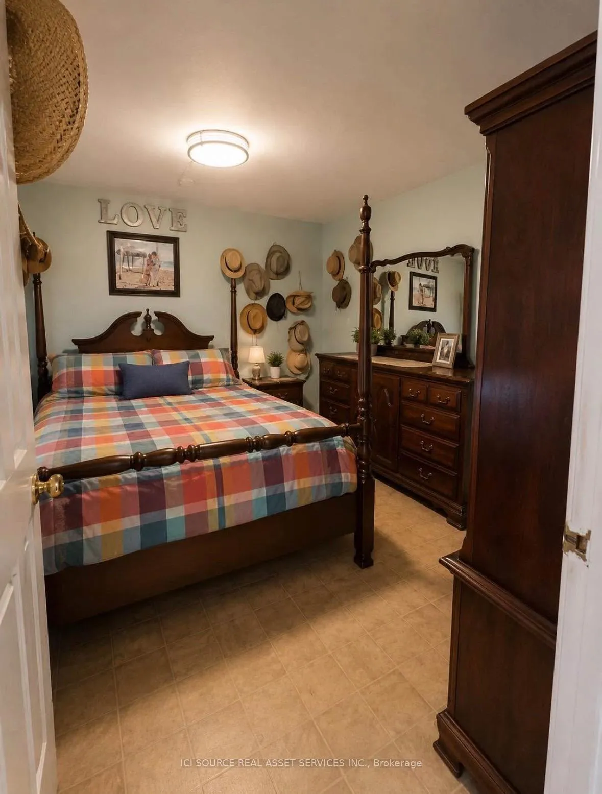 Photo 22 of 126 Pinecrest Avenue, Wasaga Beach — HOMEH