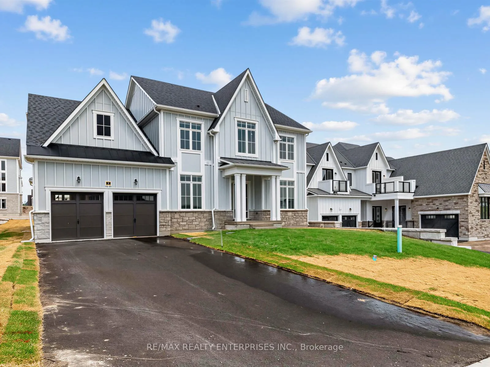 Photo 1 of 9 Herbert Avenue, Oro-Medonte, Rural Oro-Medonte — HOMEH