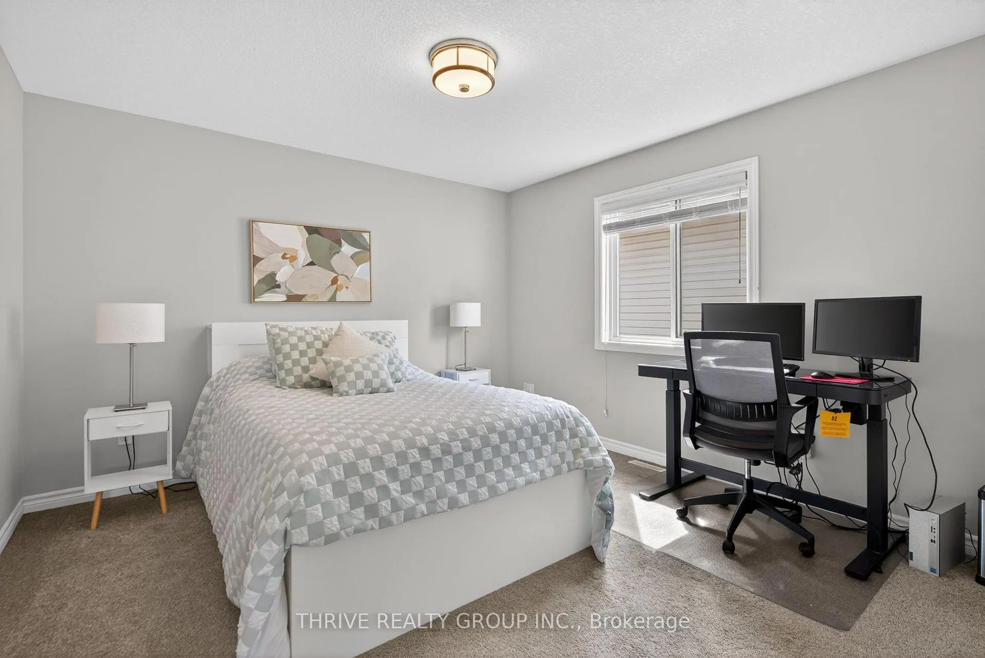 Photo 21 of 1296 Dyer Crescent, London, North S — HOMEH