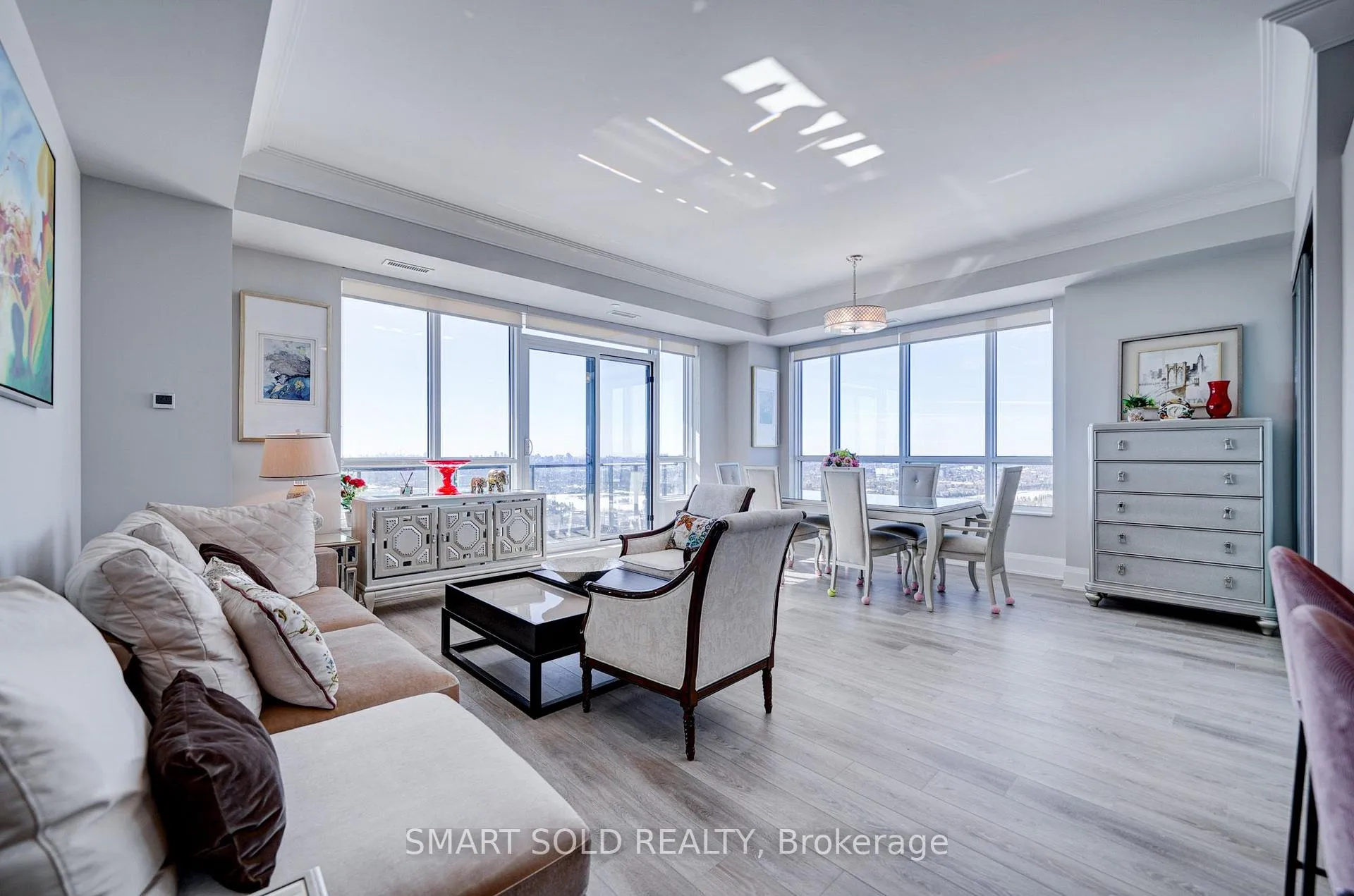 Photo 8 of Unit C 3607, 12 Gandhi Lane, Markham, Buttonville — HOMEH