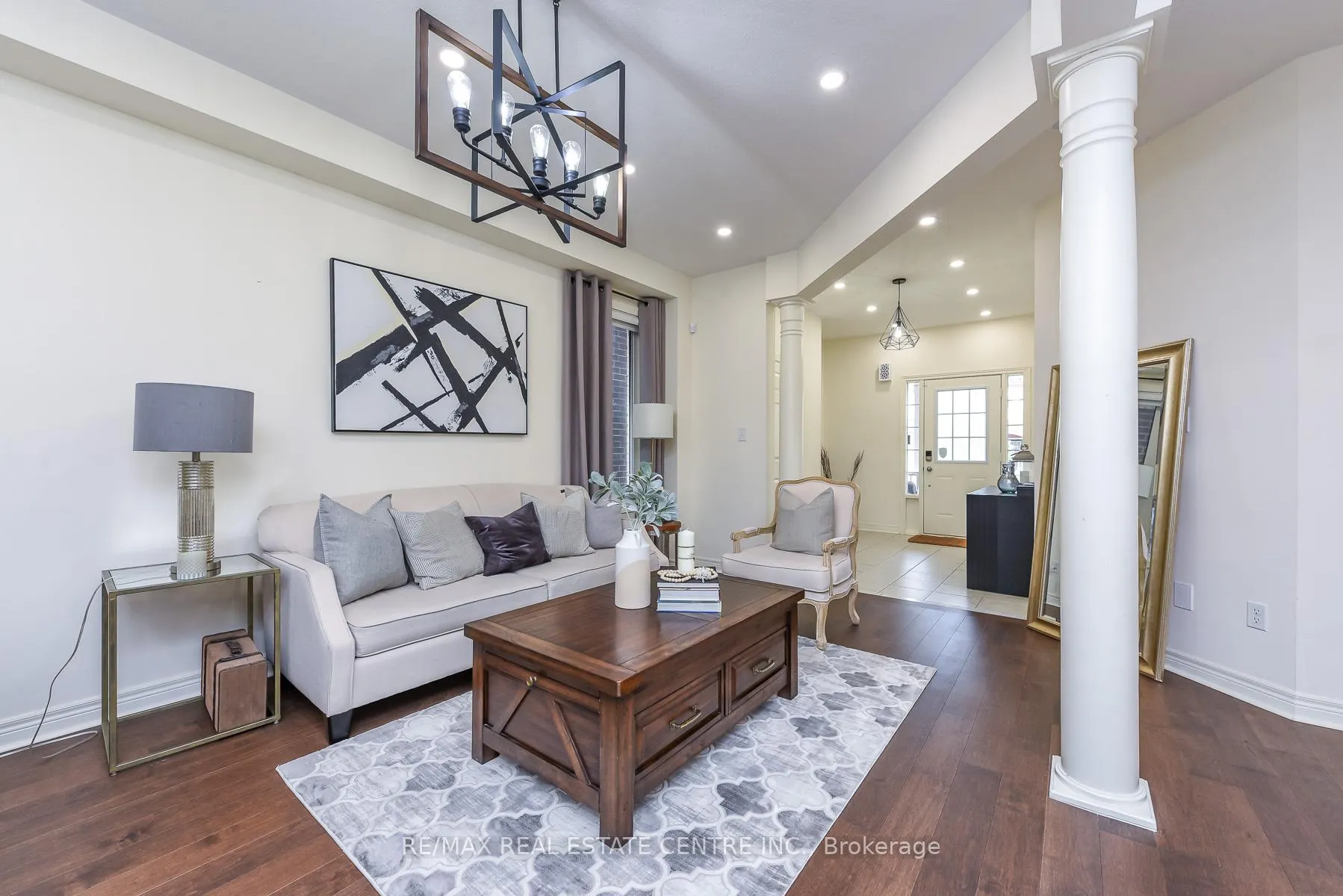 Photo 6 of 610 Bessborough Drive W, Milton, Harrison — HOMEH