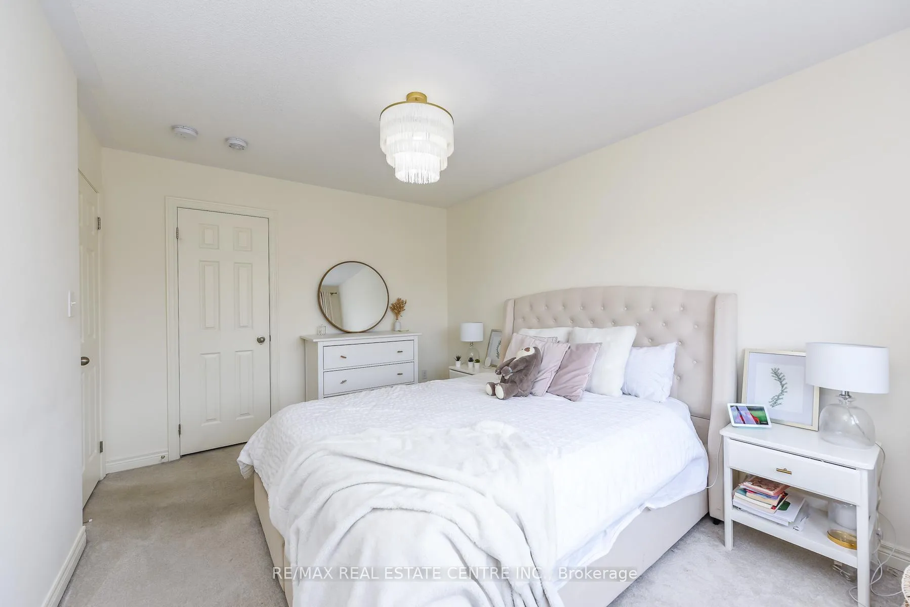 Photo 26 of 610 Bessborough Drive W, Milton, Harrison — HOMEH