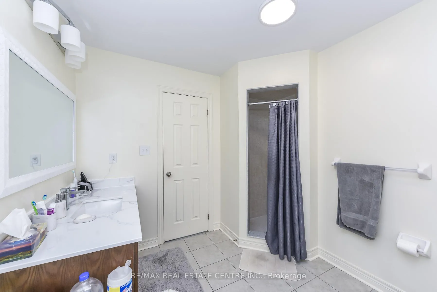 Photo 38 of 610 Bessborough Drive W, Milton, Harrison — HOMEH