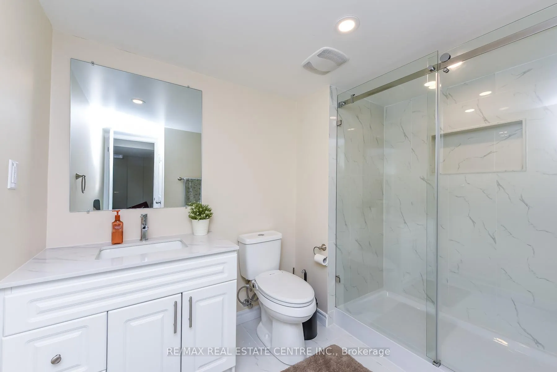 Photo 47 of 610 Bessborough Drive W, Milton, Harrison — HOMEH