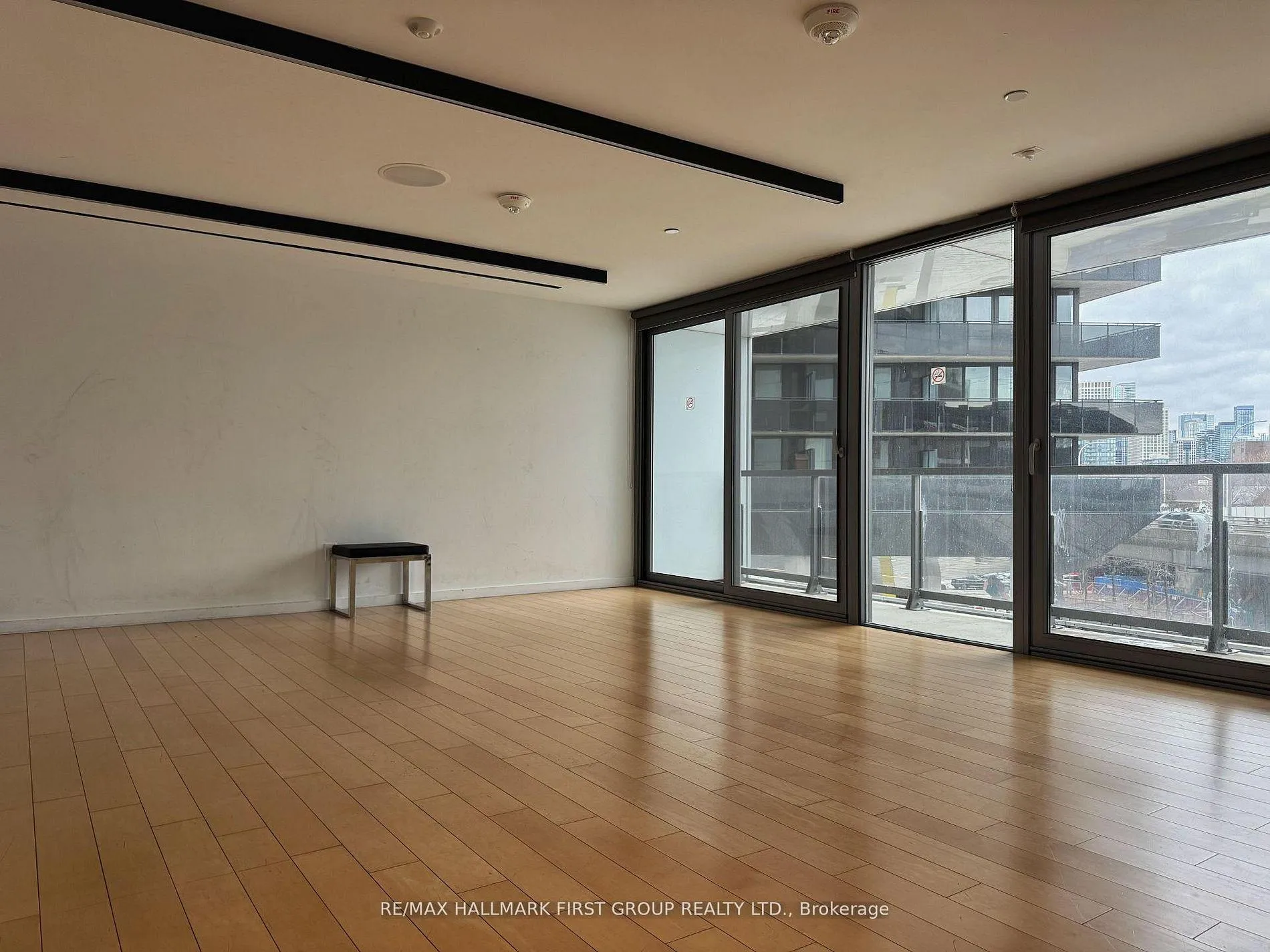 Photo 9 of Unit 2710, 170 Bayview Avenue, Toronto, Waterfront Communities — HOMEH
